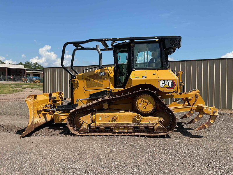 2023 CAT D517VP