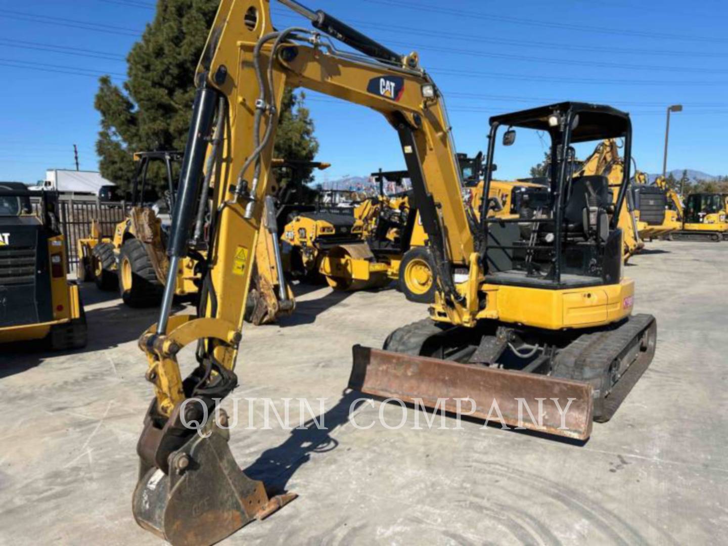 2017 Cat 305E2