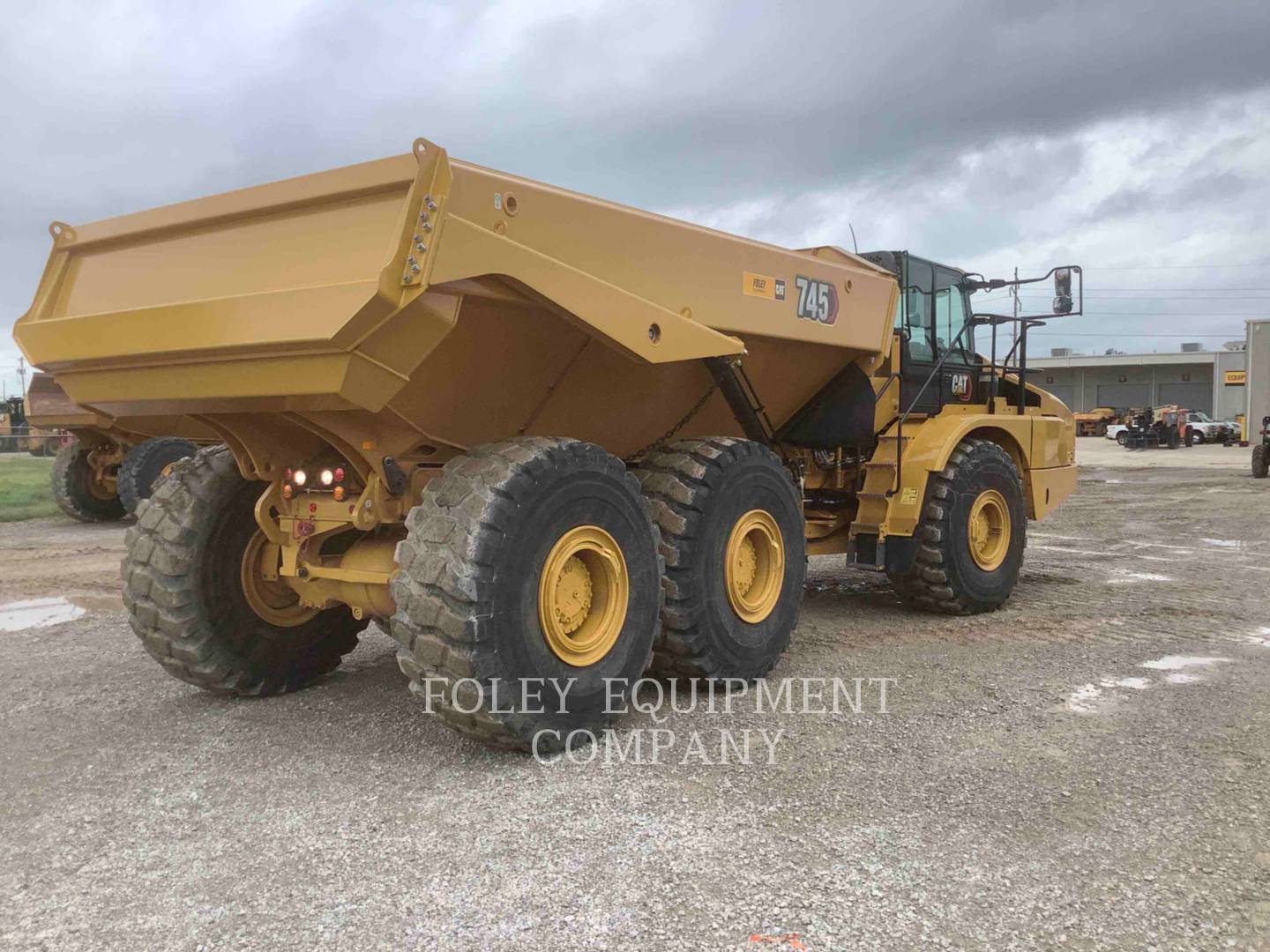 Cat 745-04