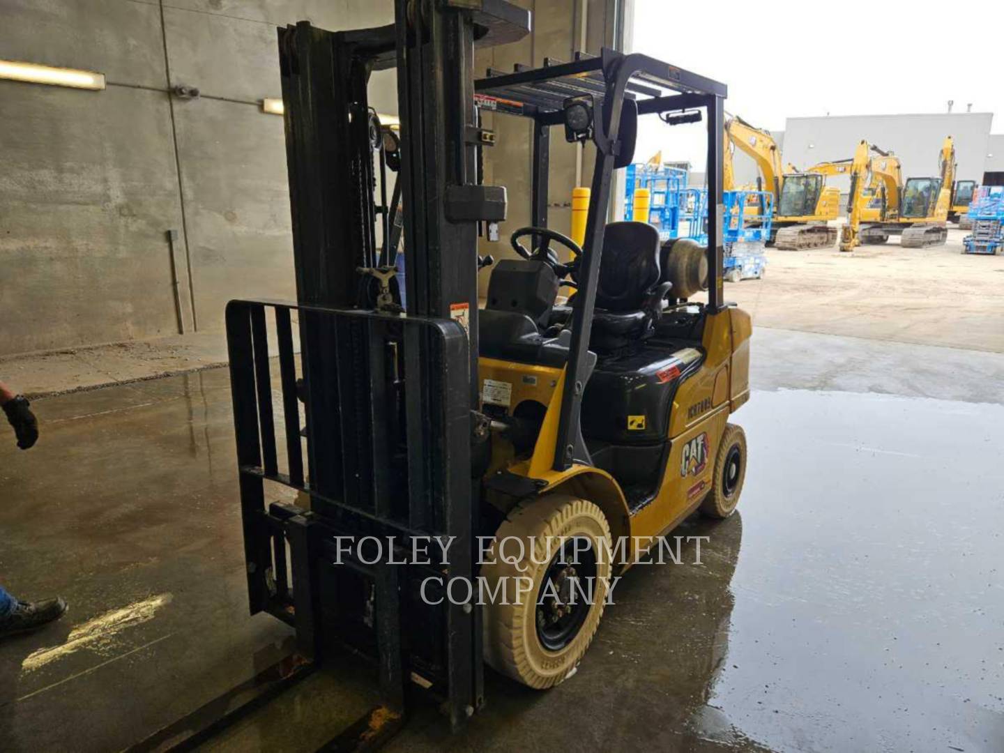 Photo of a  Caterpillar GP25N