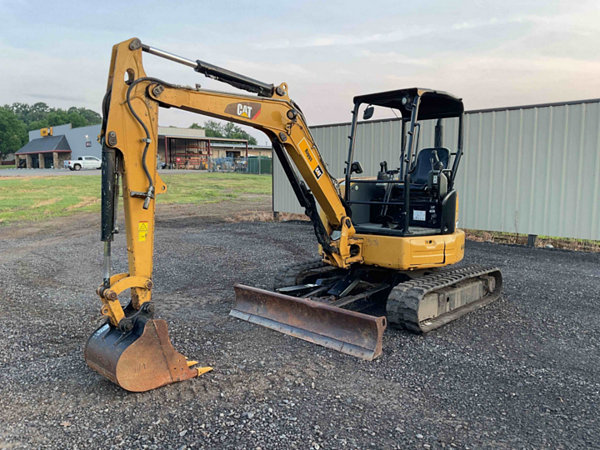 2019 CAT 304E