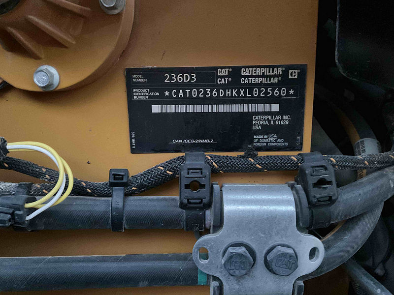2023 CAT 236D3
