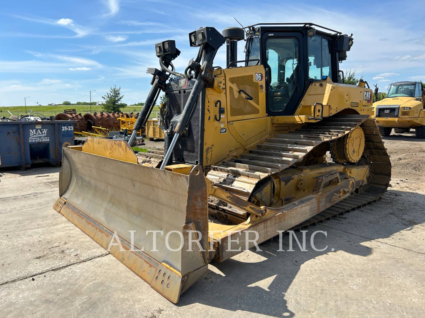 Photo of a  Caterpillar D6 LGP 3D