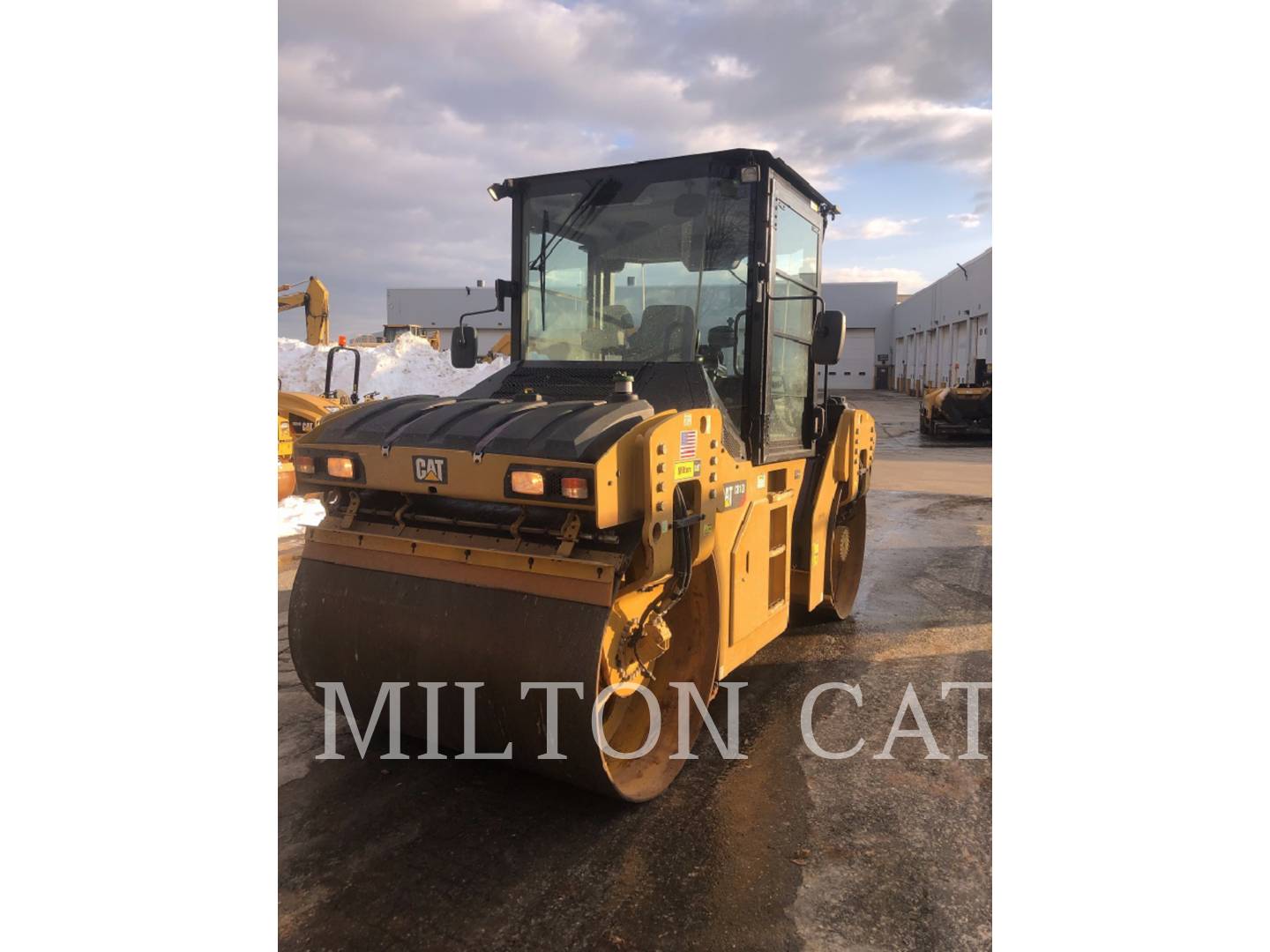 Photo of a  Caterpillar CB10