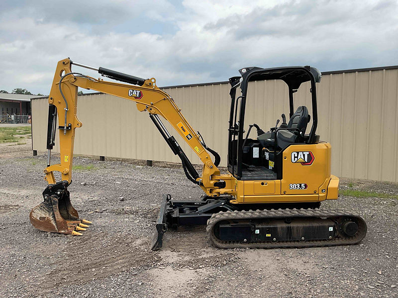 2023 CAT 303.507CR