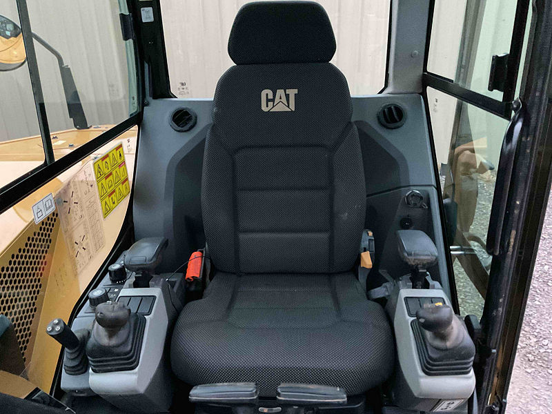 2024 CAT 30607CR