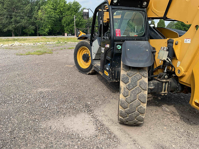 2018 CAT TL1055D