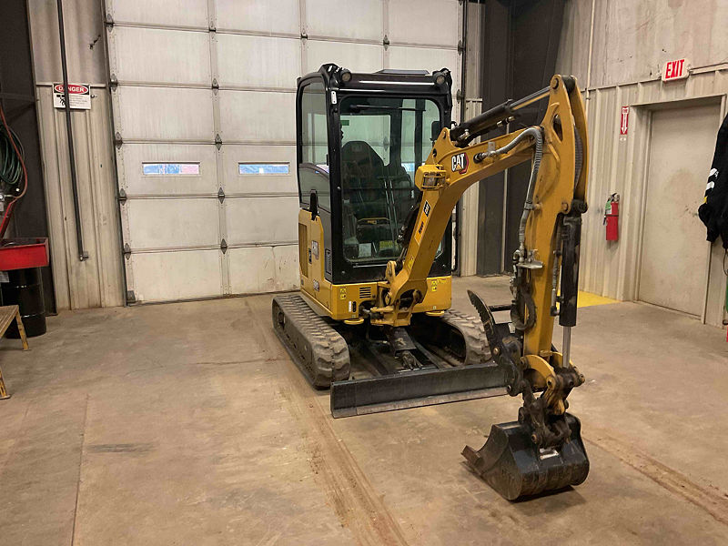 2022 CAT 30205CR