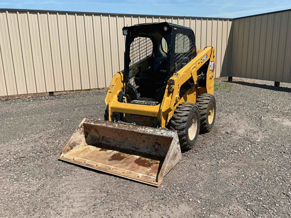 2023 CAT 226D