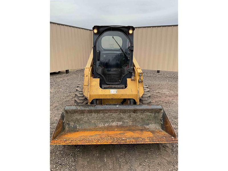 2018 CAT 236D A