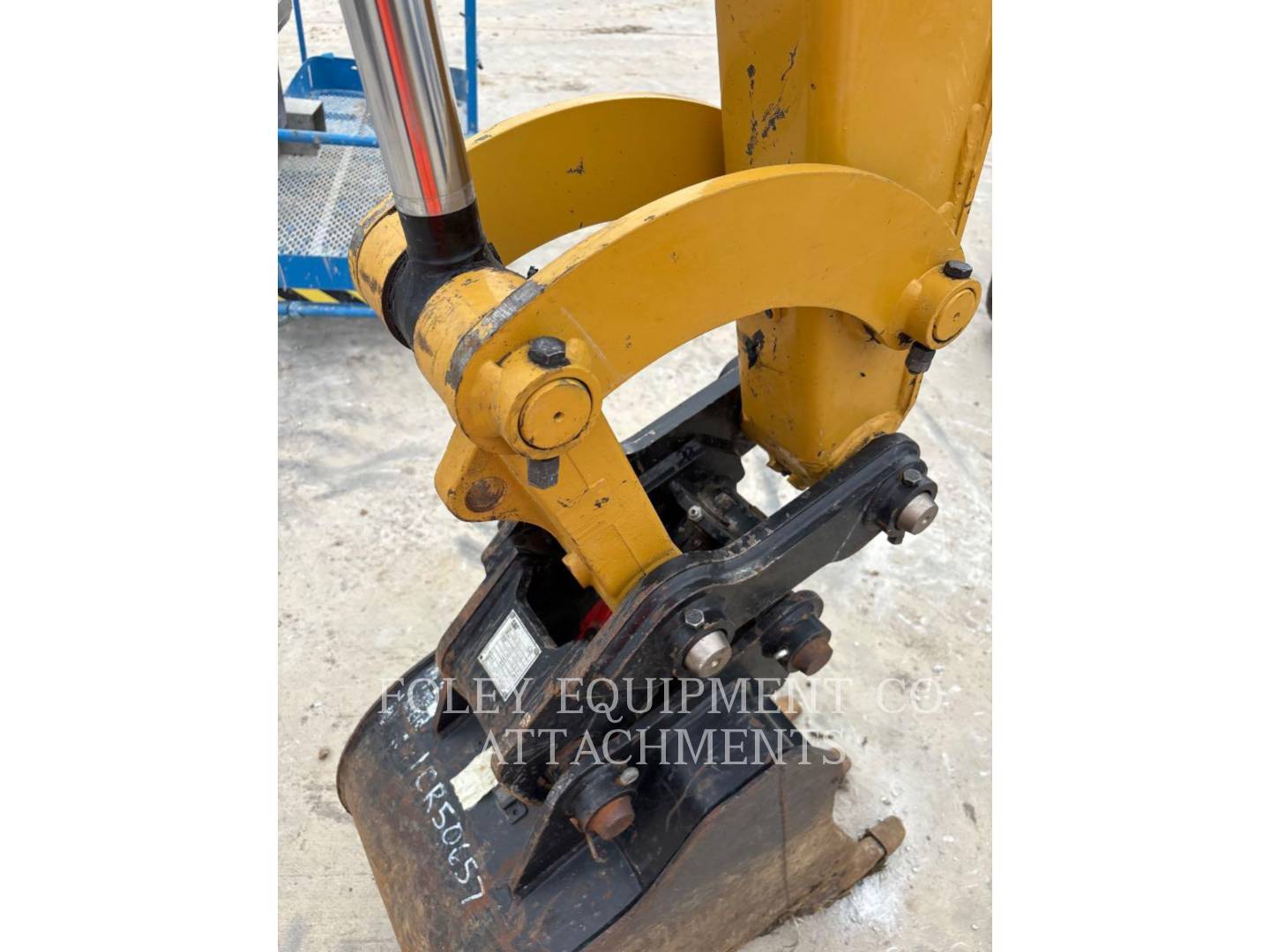 Cat BK305P20