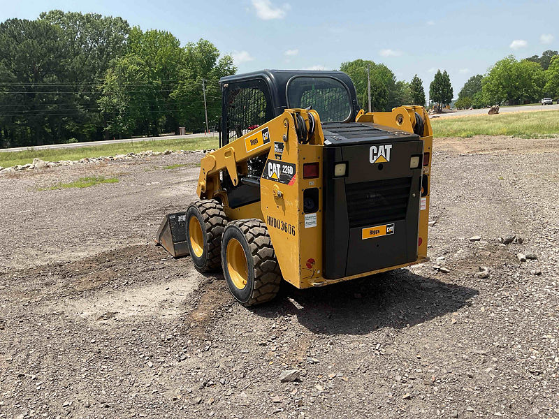 2018 CAT 226D