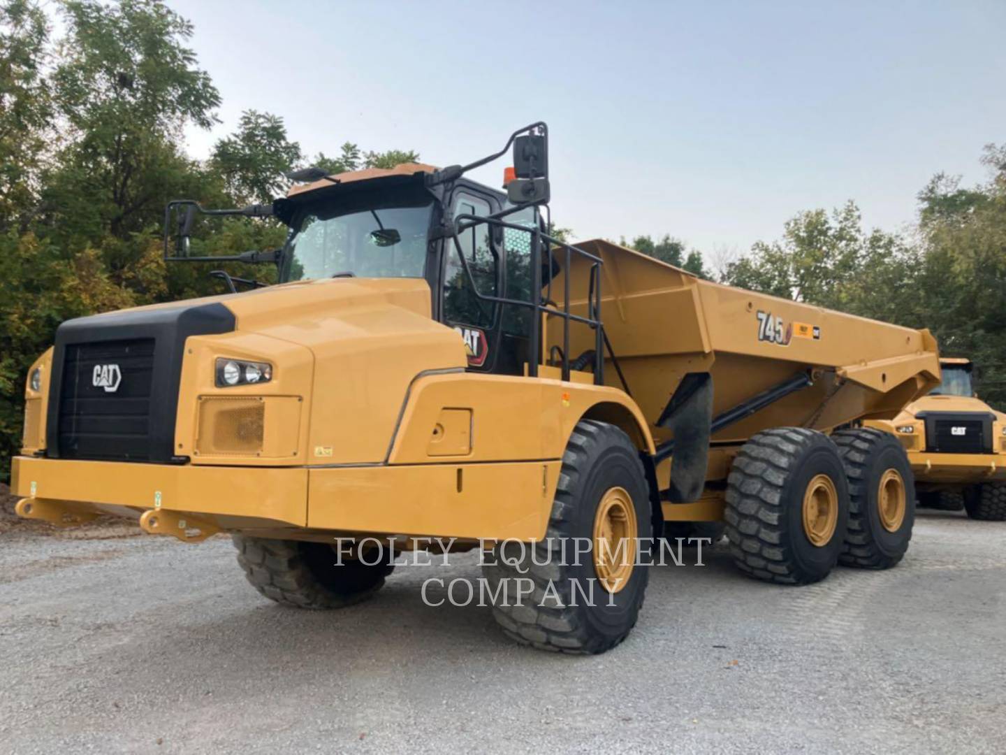 Cat 745-04
