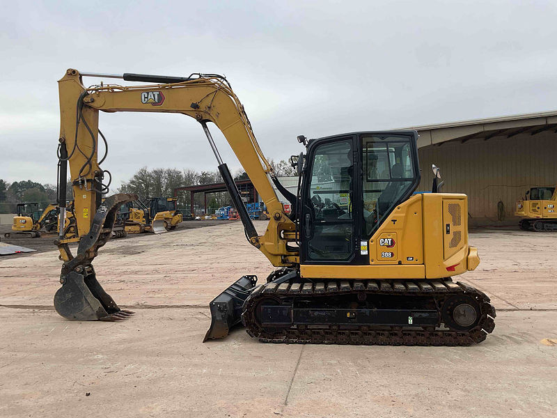 2020 CAT 30807CR