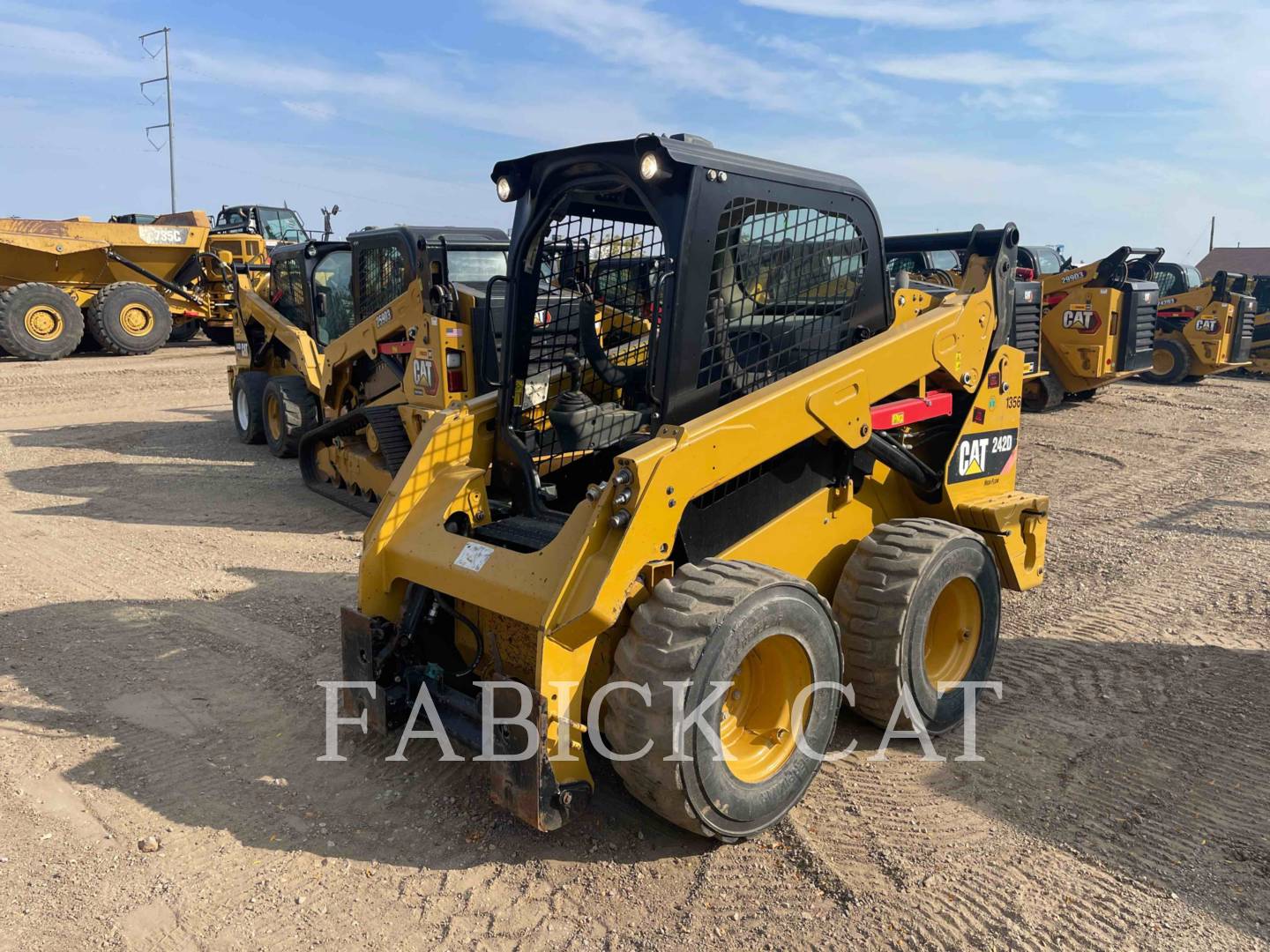 Photo of a  Caterpillar 242D C1H3