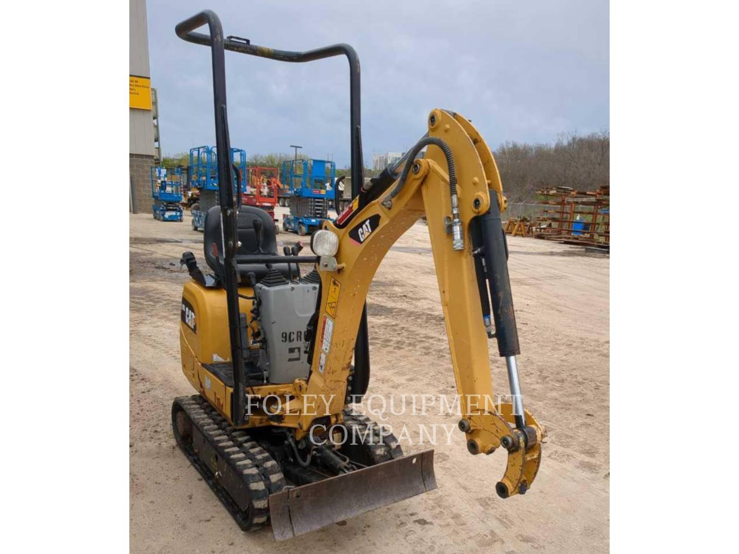 Cat 300.9DSO