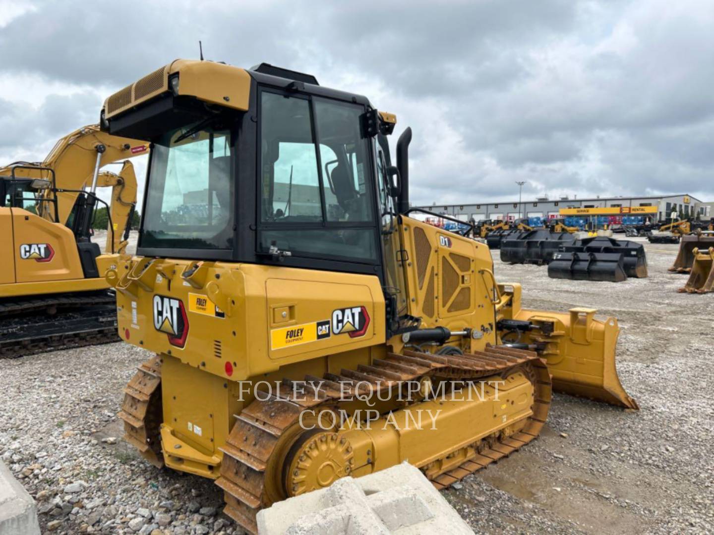 Cat D1-12VI