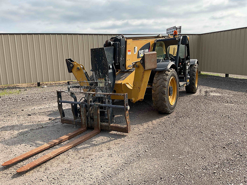 2018 CAT TL1055D