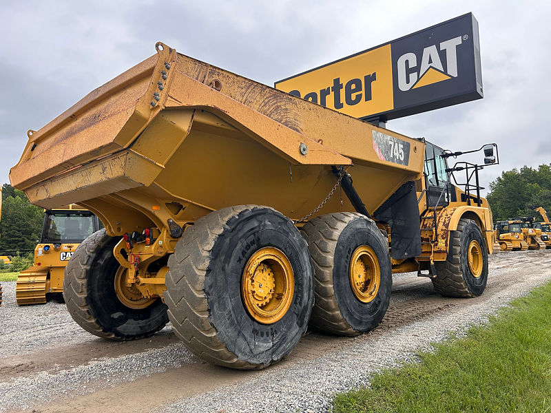 2018 CAT 745-04