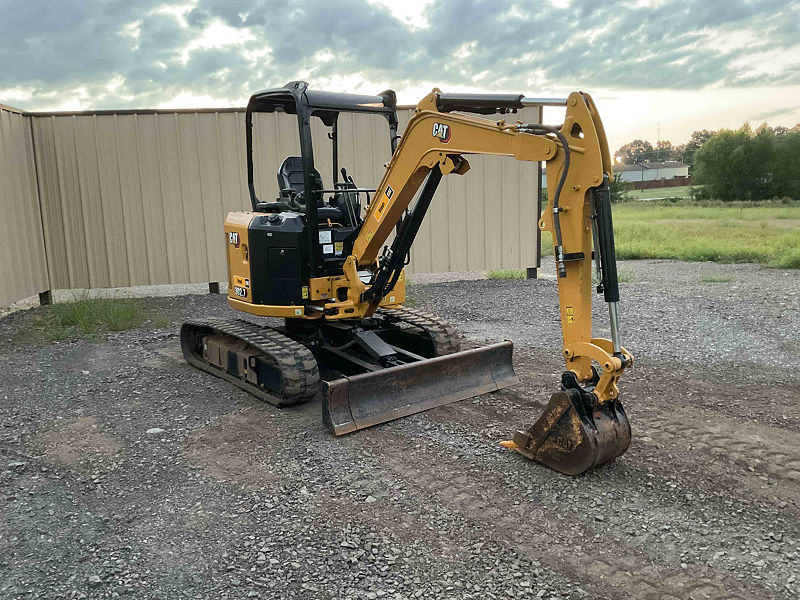 2023 CAT 302.707CR