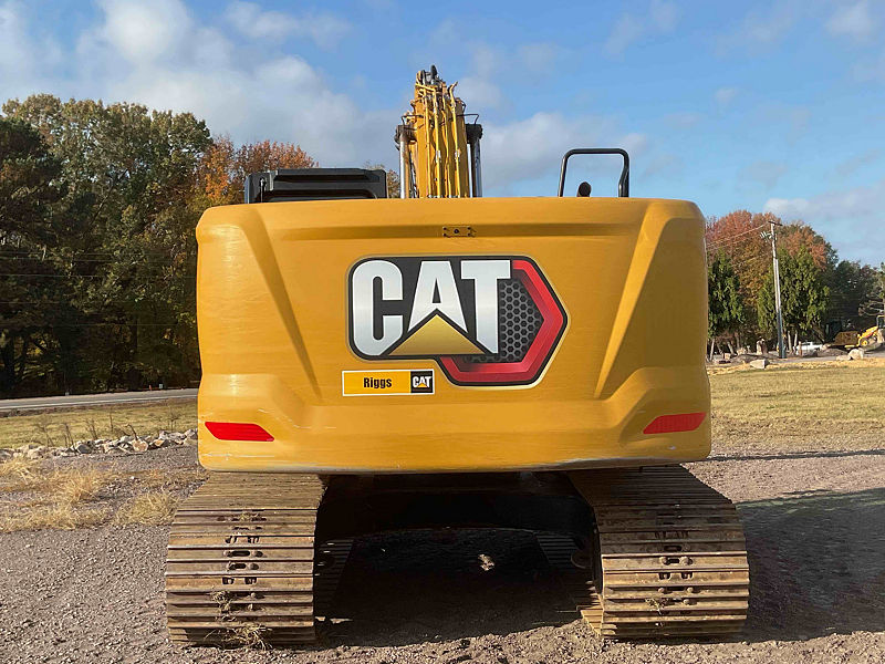 2022 CAT 320 9