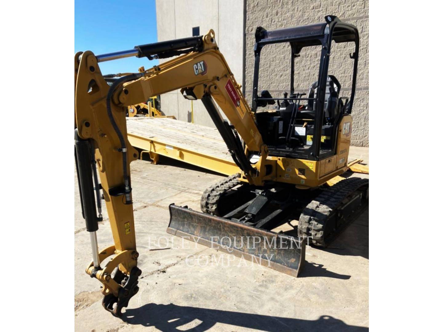 Cat 302.7-07LO