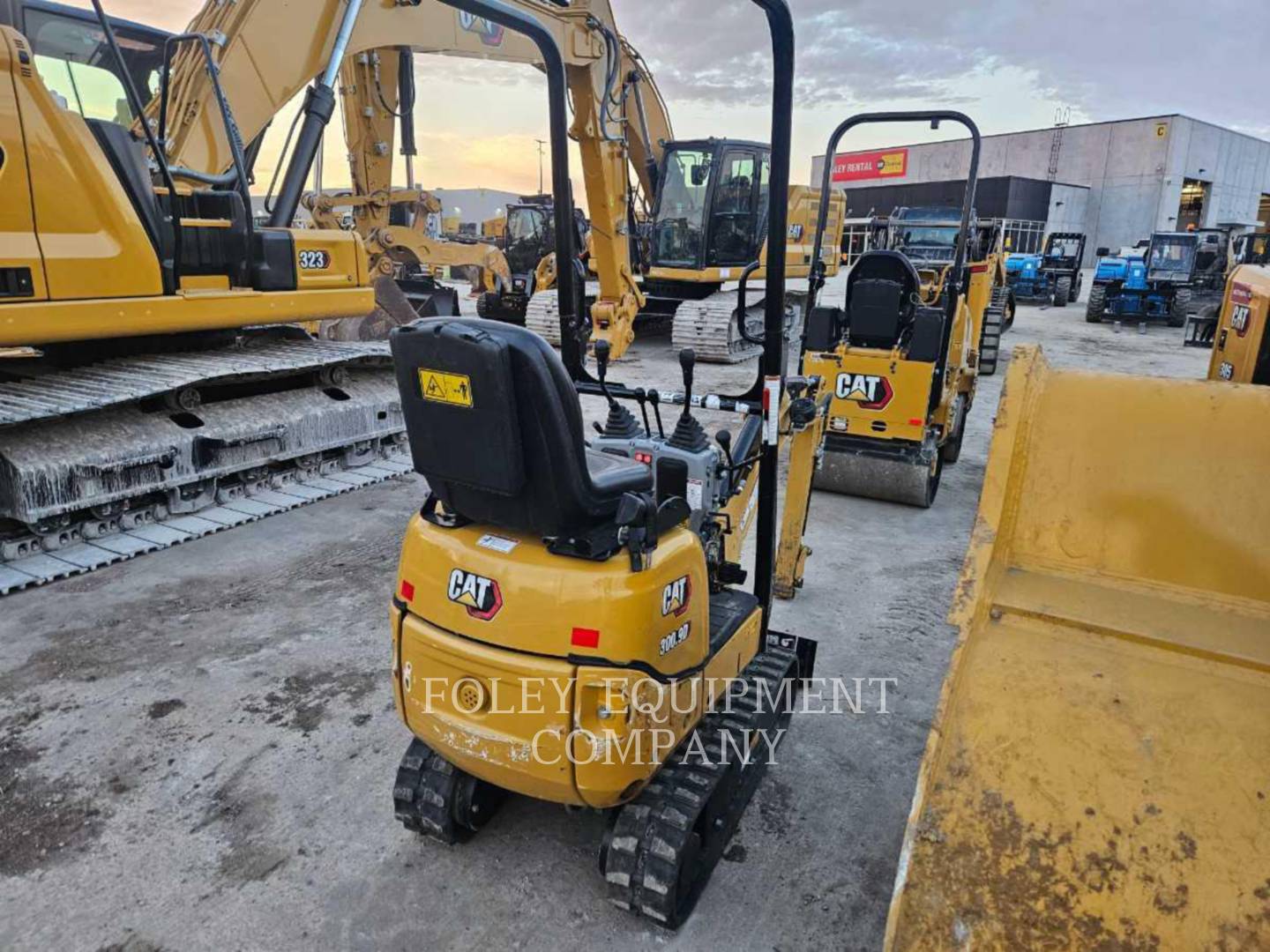 Cat 300.9DSO