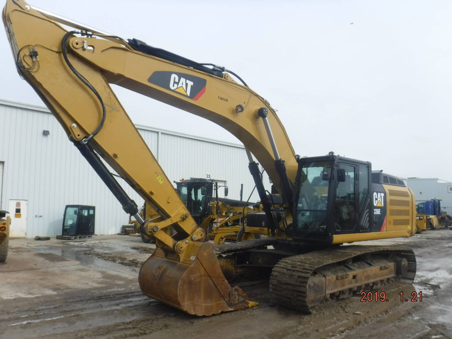 caterpillar-fjh00436