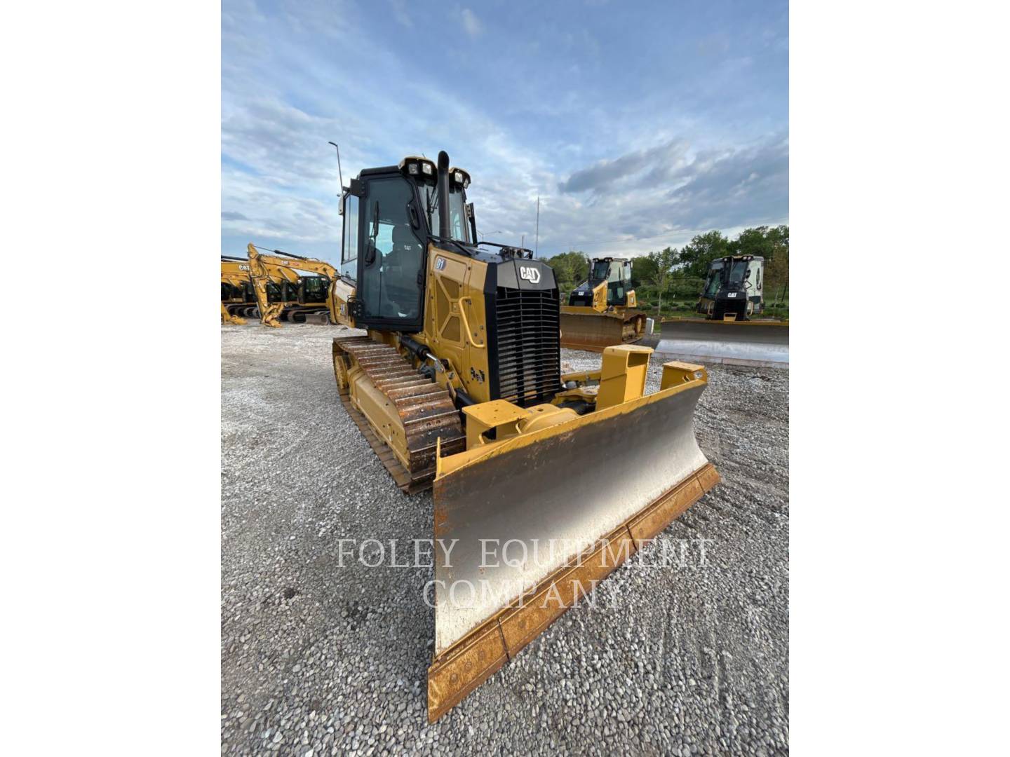 Cat D1-12VI