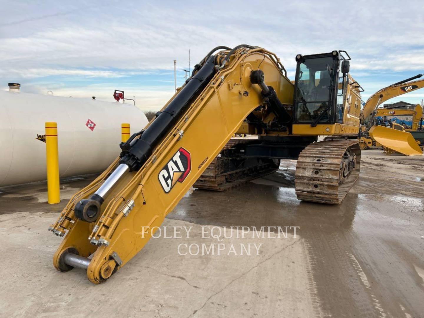 Cat 374-0711I