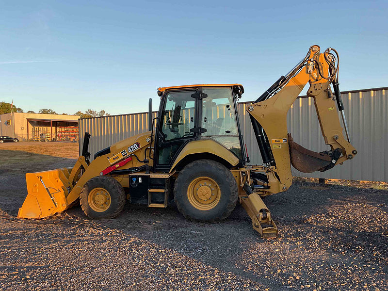 2024 CAT 420 4AEM