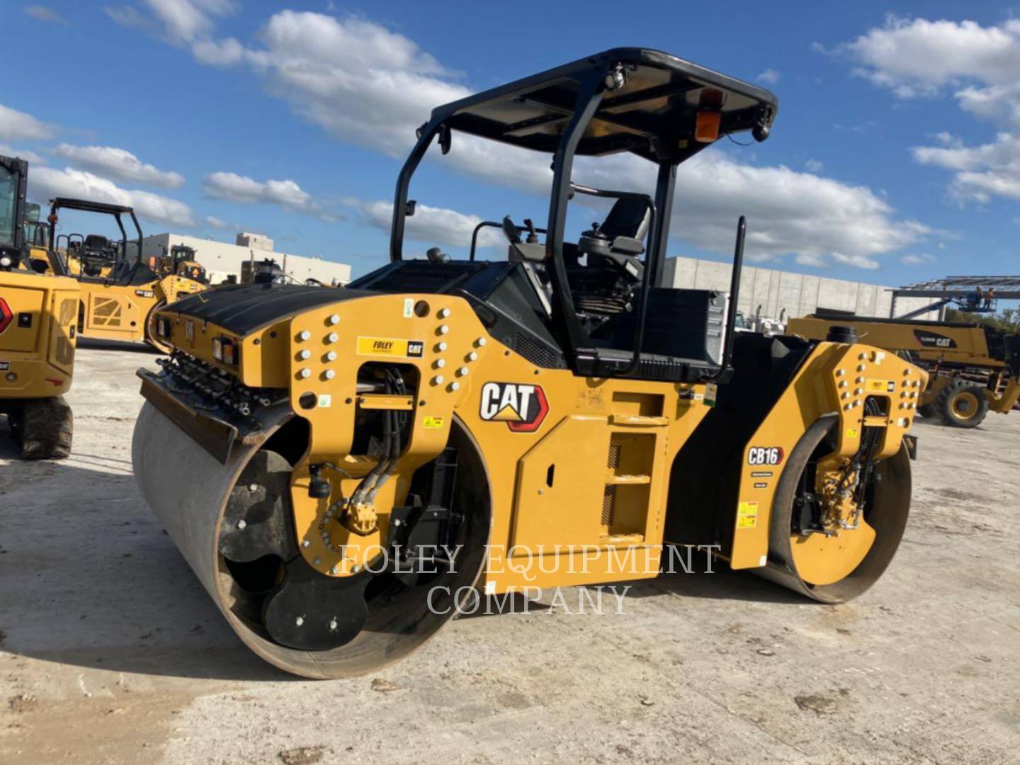 Cat CB16