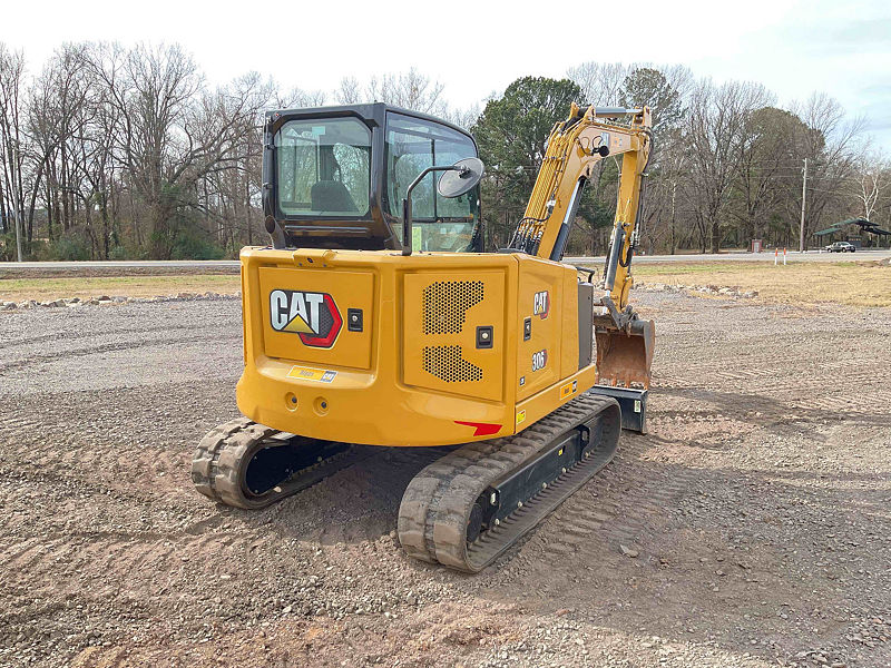 2024 CAT 30607CR