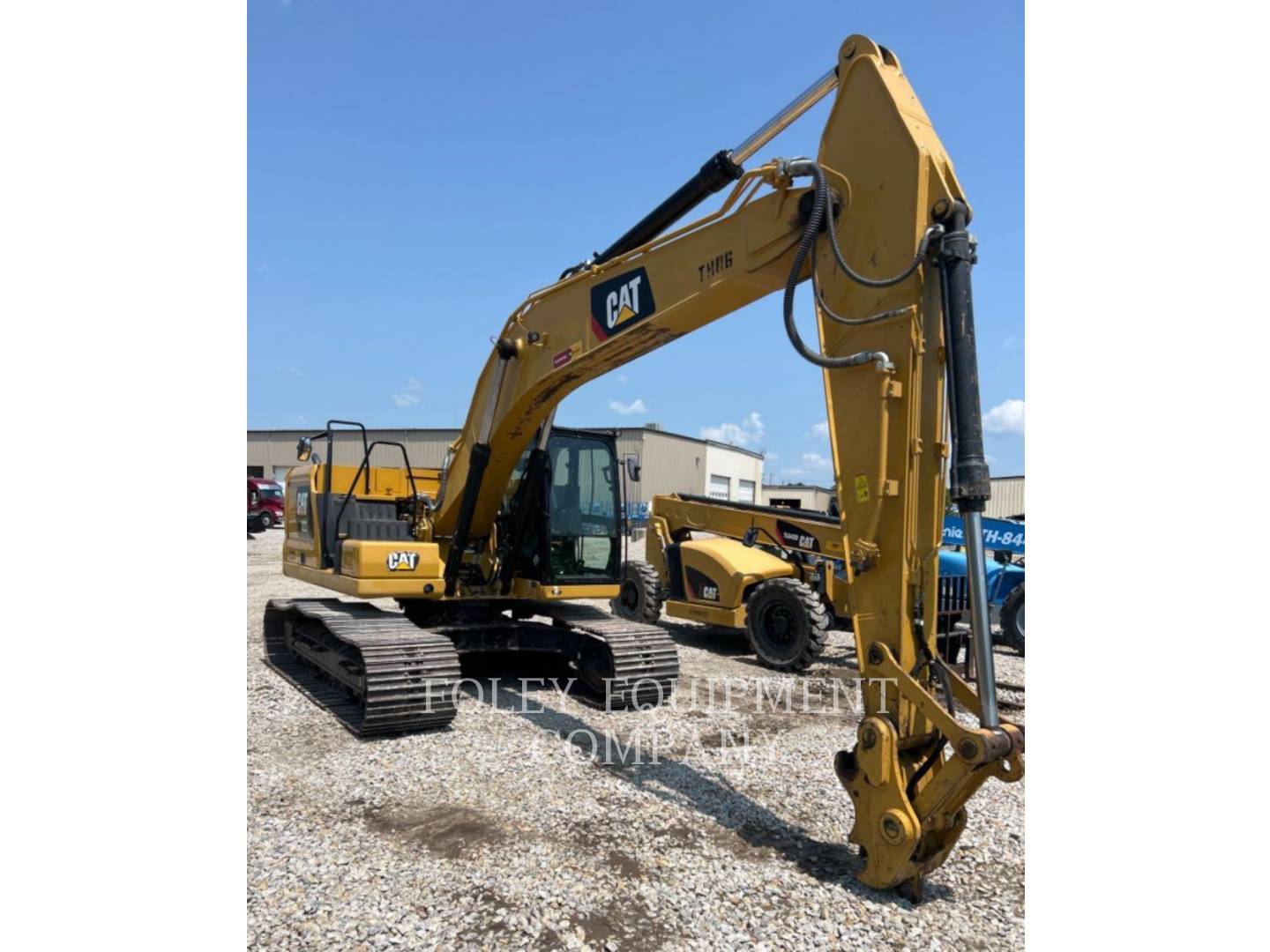 Cat 323-079X