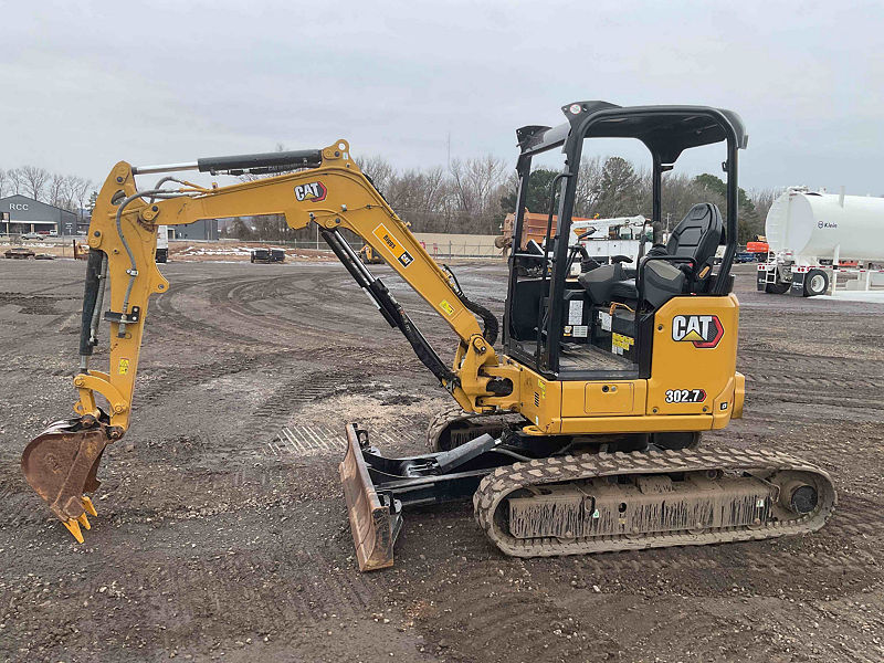 2024 CAT 302.707CR