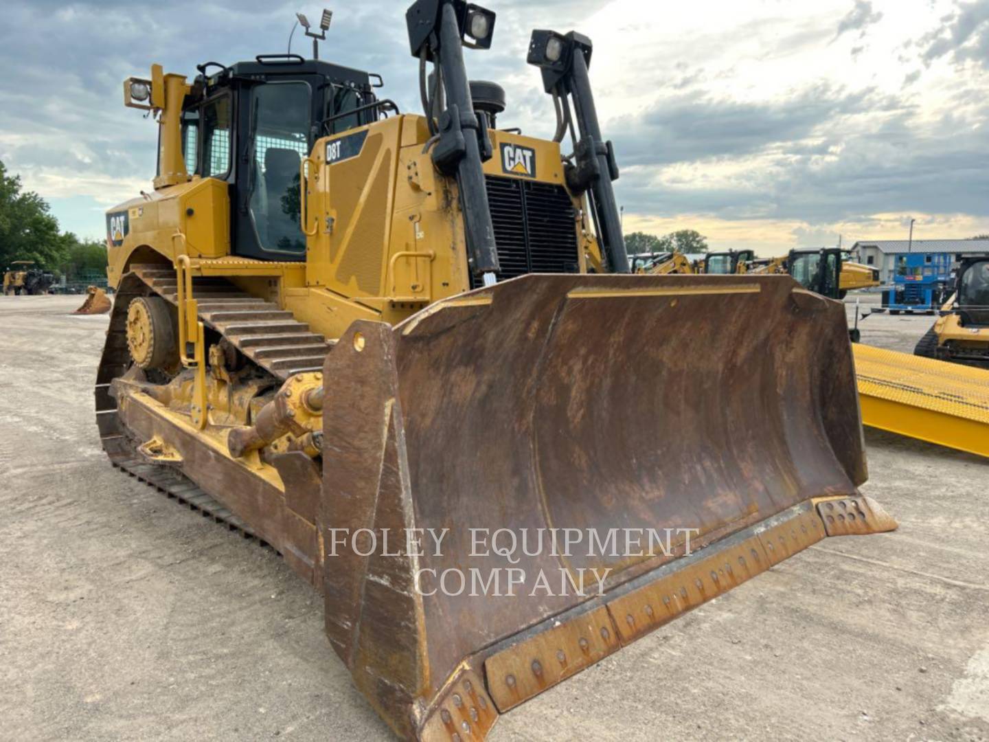 Cat D8T-21A