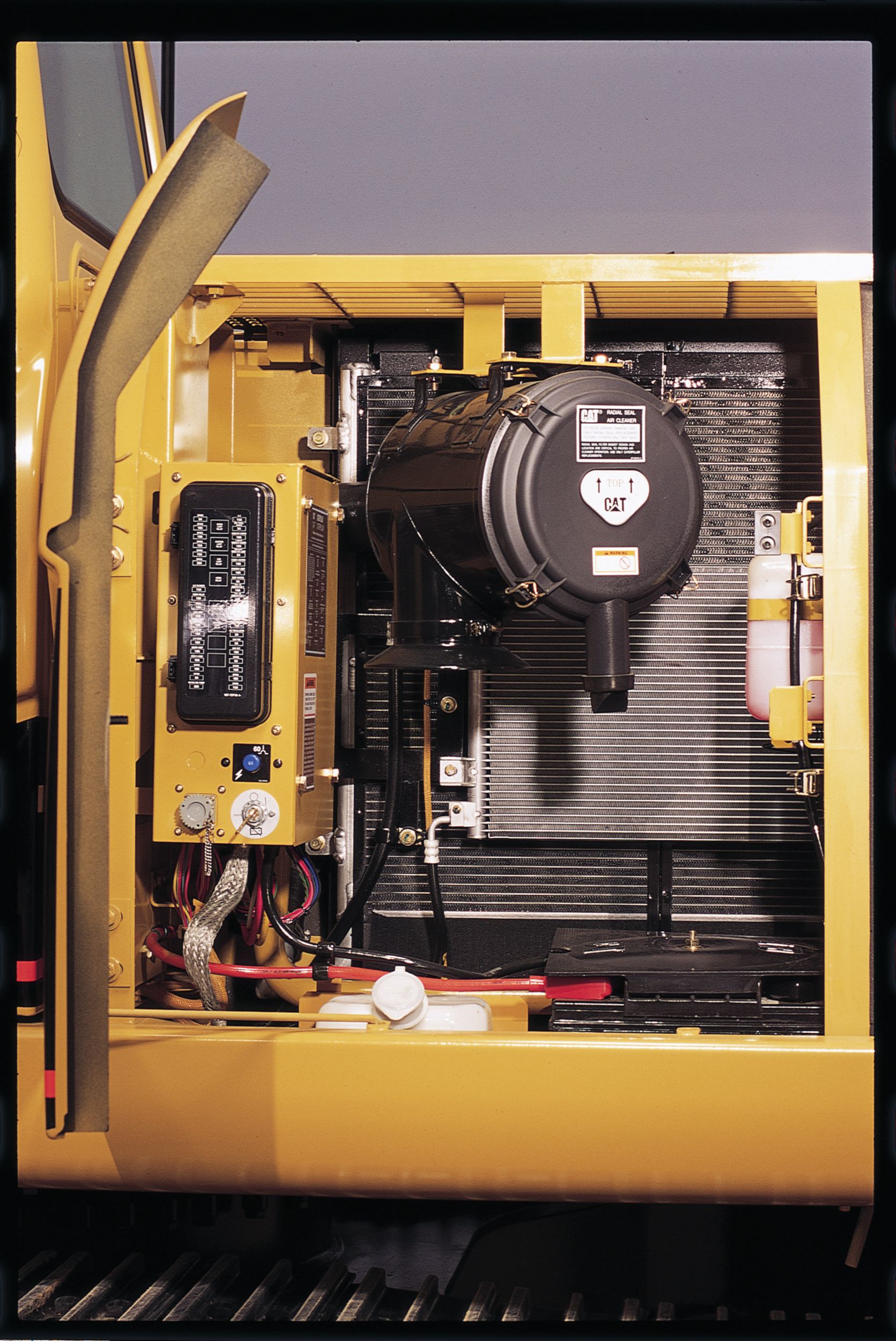 Cat 320C Utility 中型油圧ショベル | Caterpillar