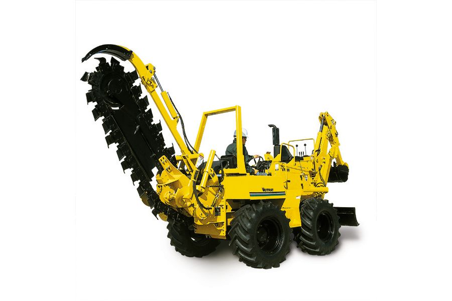 V8100