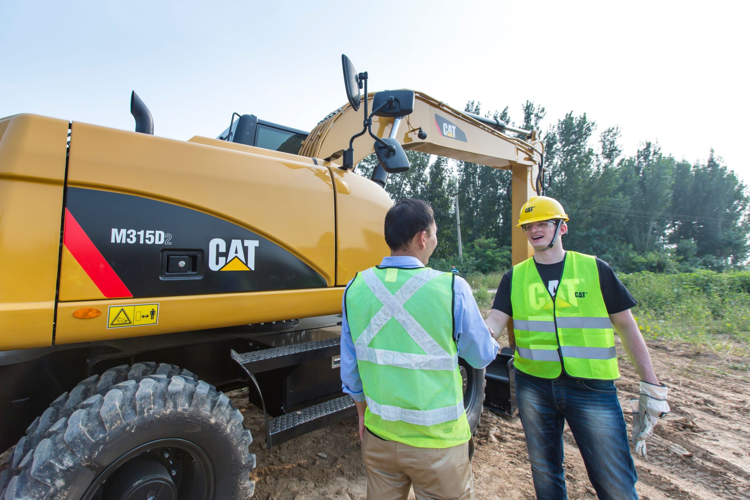 Usine de fournisseurs d'excavatrices sur pneus Caterpillar M315D2 à bas  prix, Service de gros