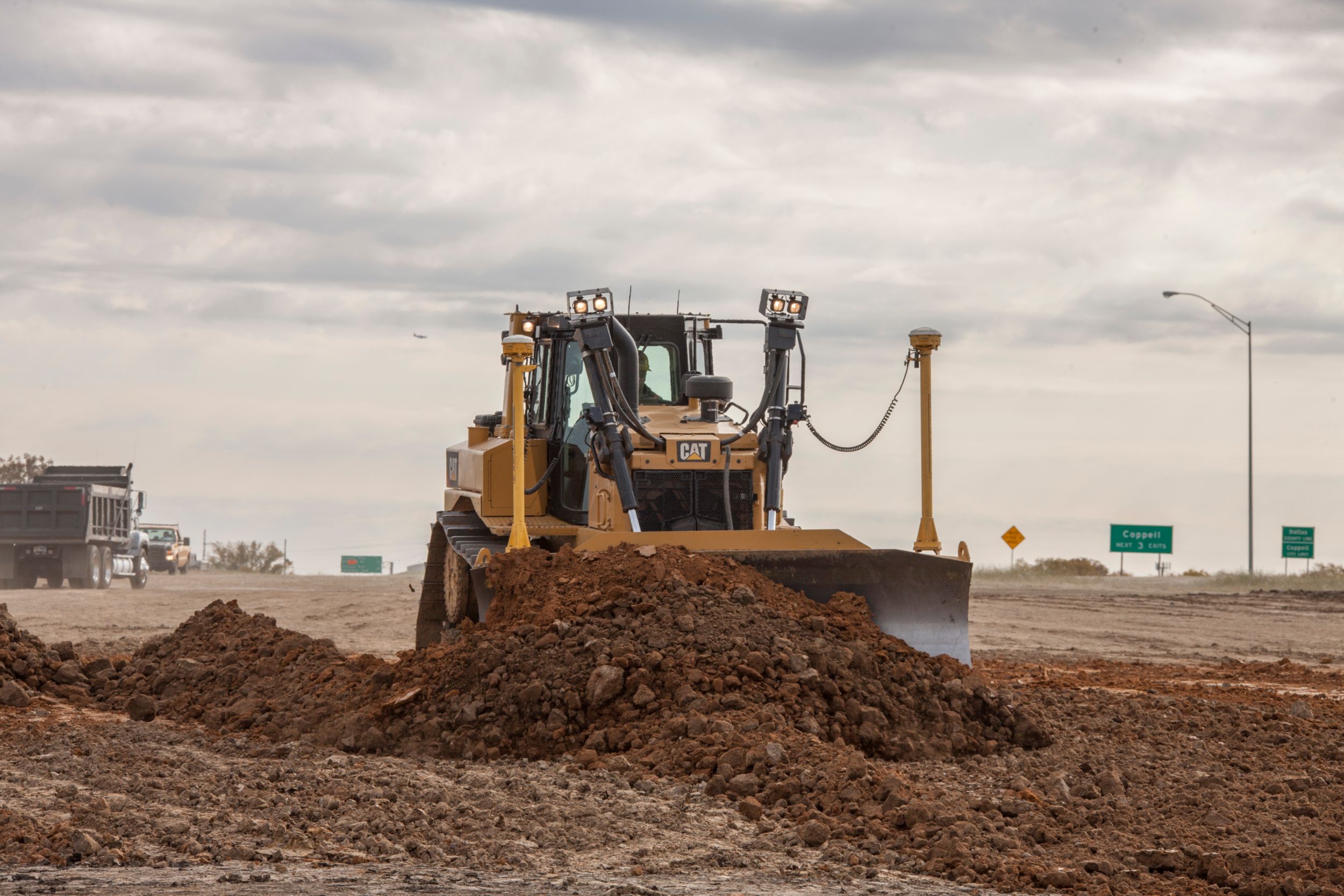 Boite de 8 Tendeurs Plats Caterpillar : Sécurité et Polyvalence