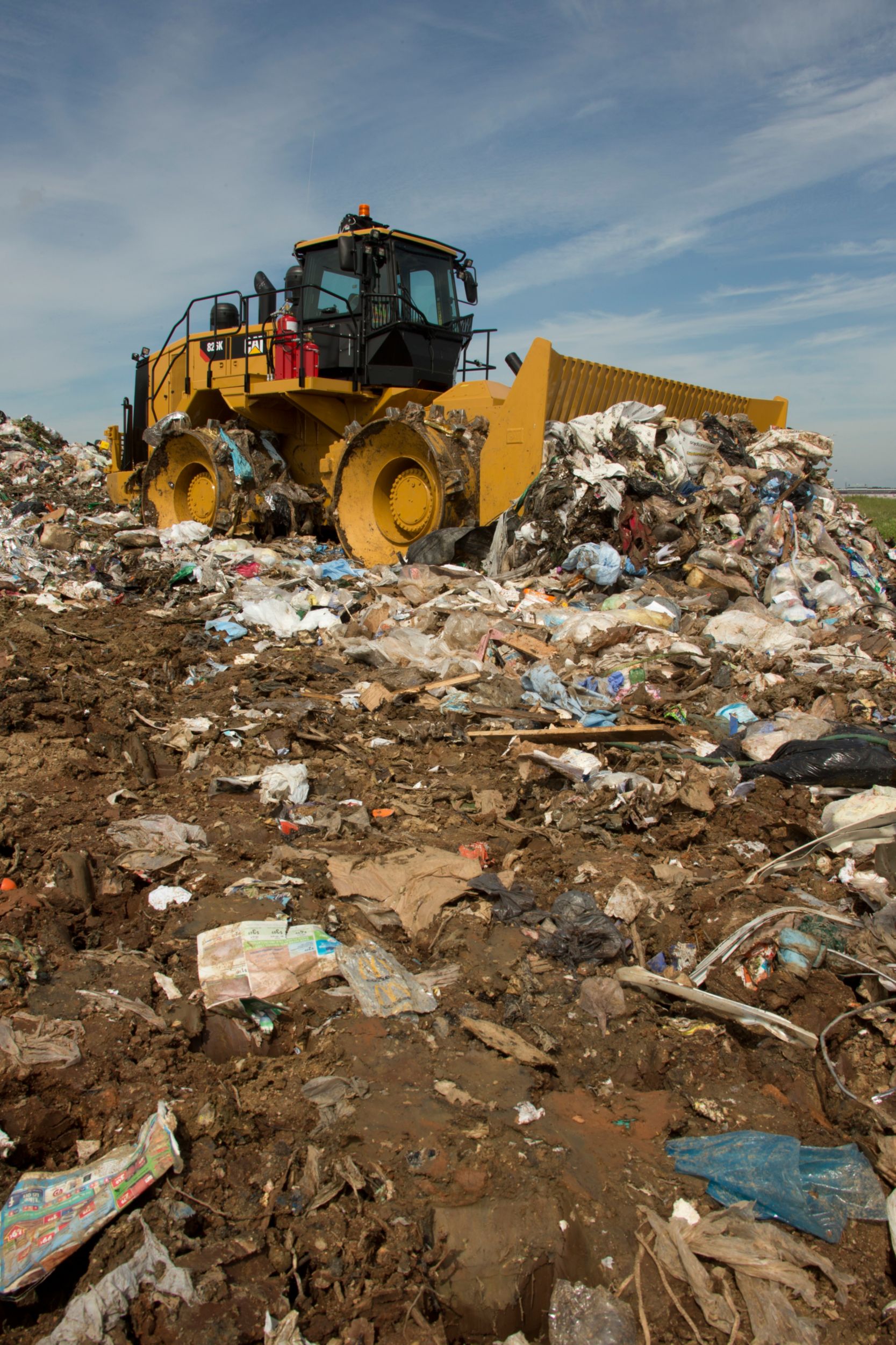 Compacteurs à déchets 826K