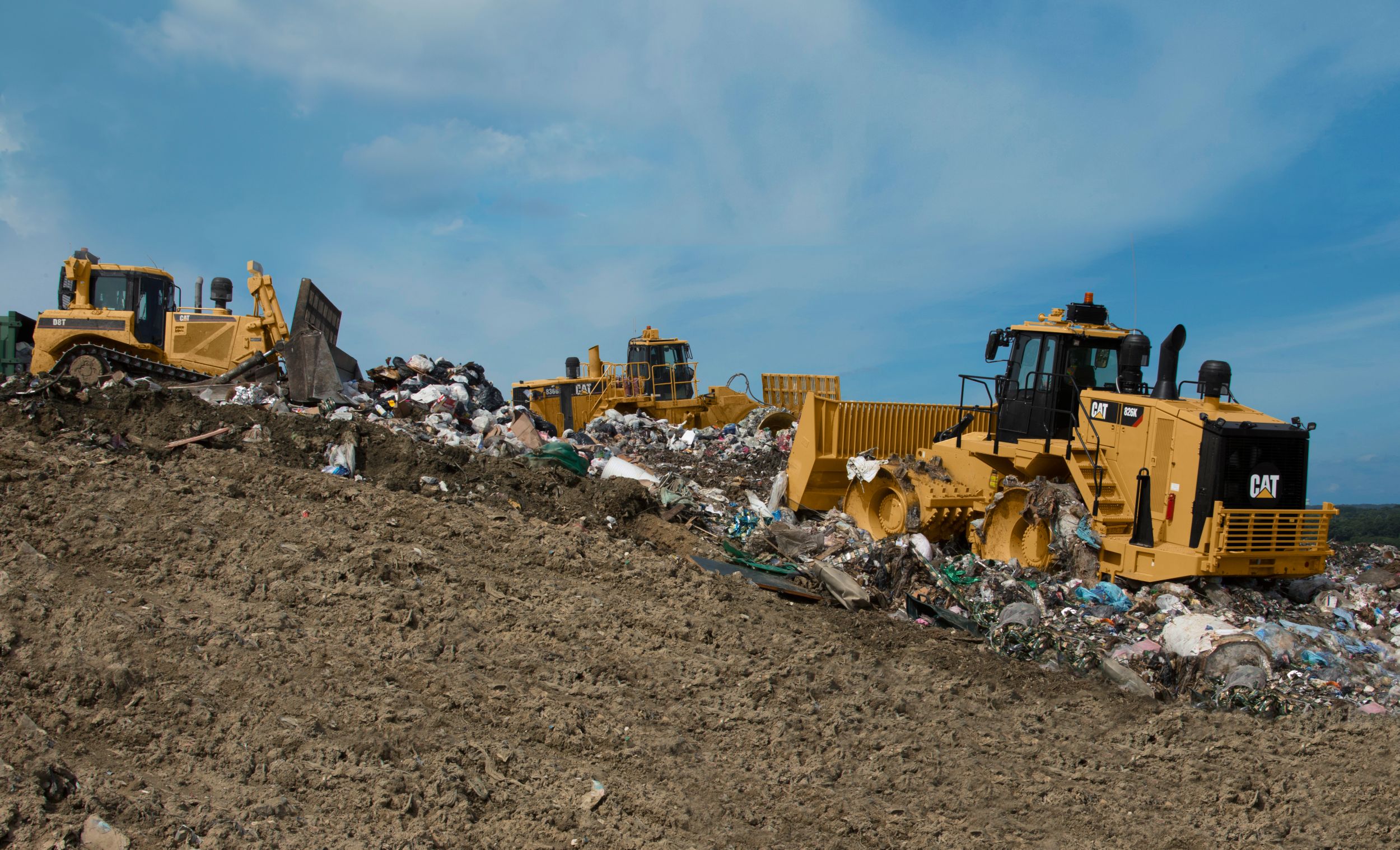 Compacteurs à déchets 826K