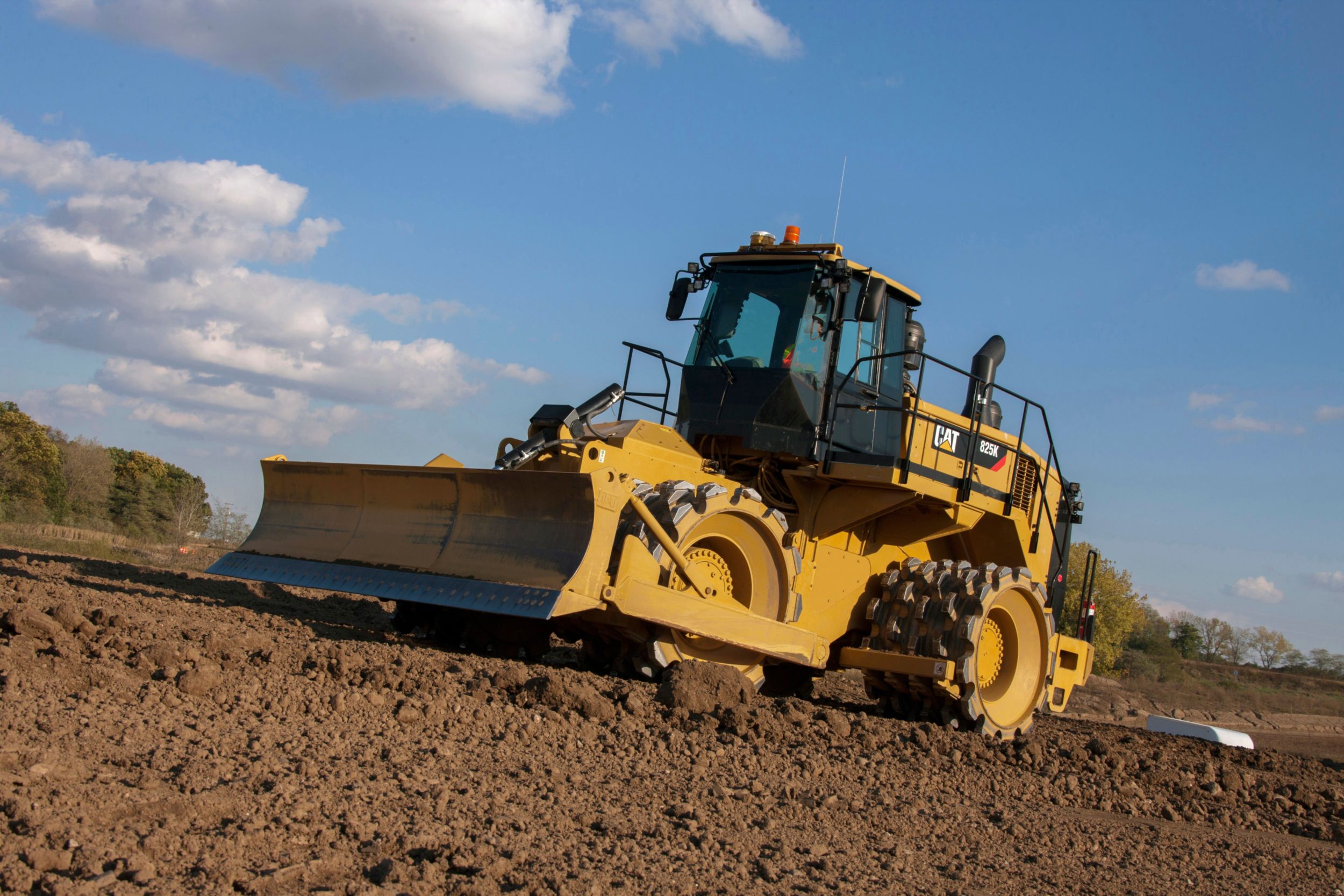 825K Soil Compactor>