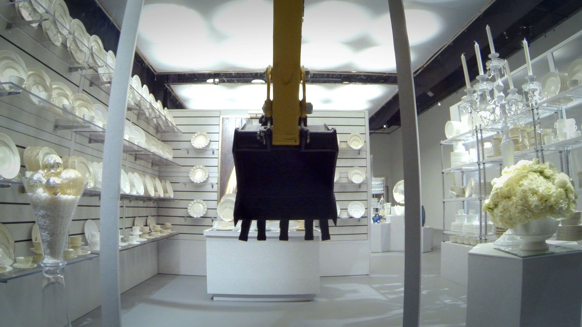 Cat® Excavator Proves It’s Not a “Bull in a China Shop”