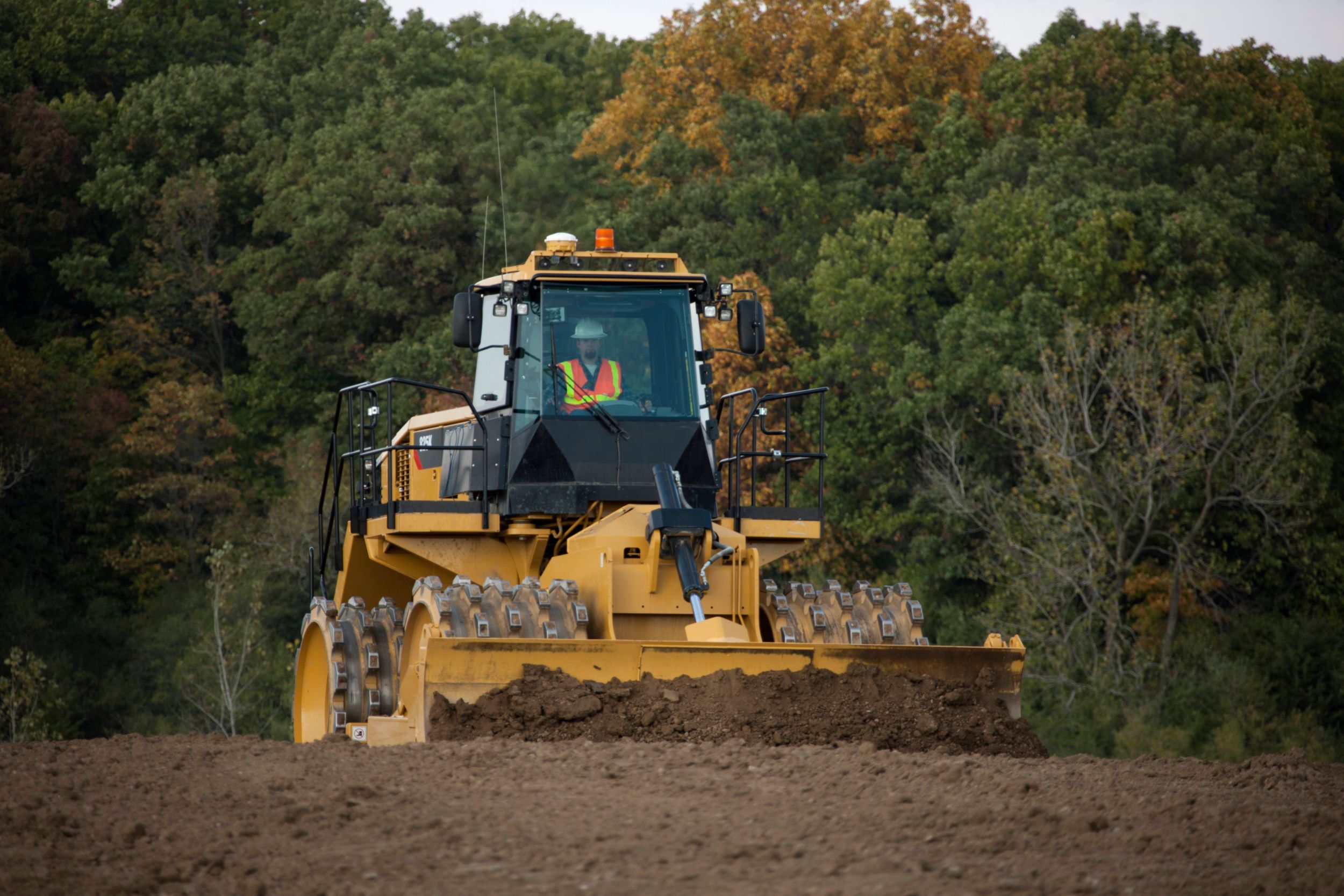 825K Soil Compactor