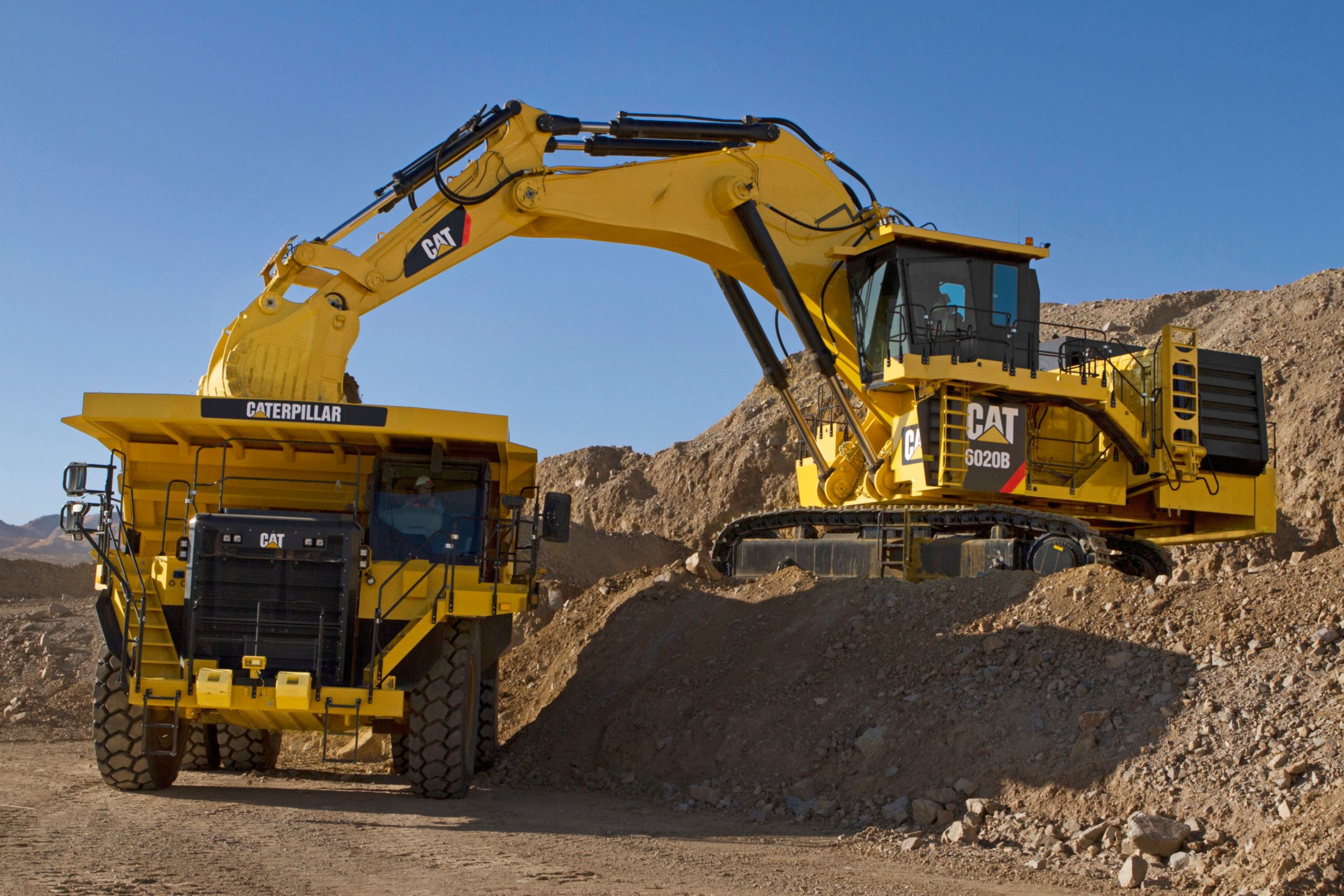 6030LRC hydraulic-mining-shovels