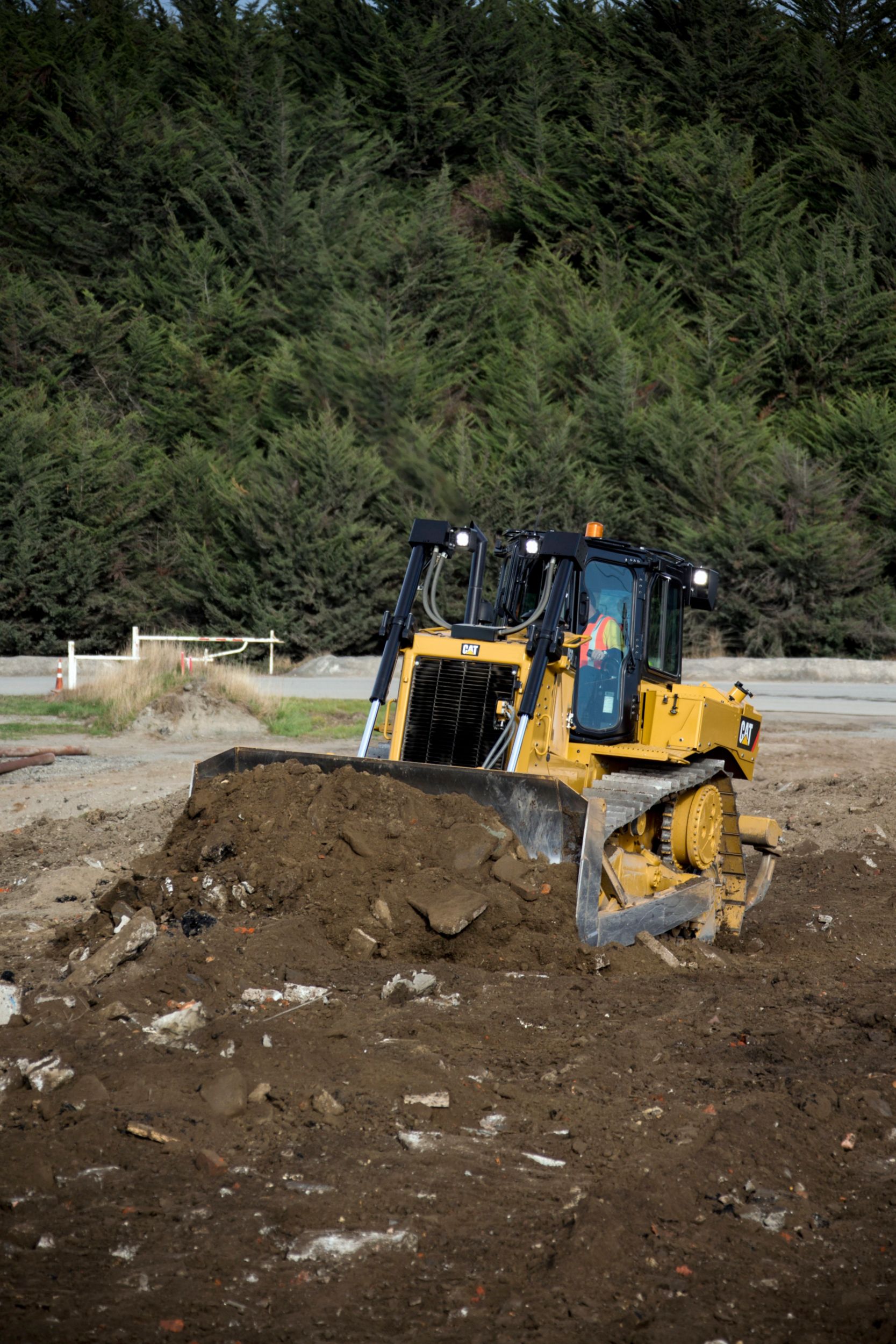 cat-dozer D6R2