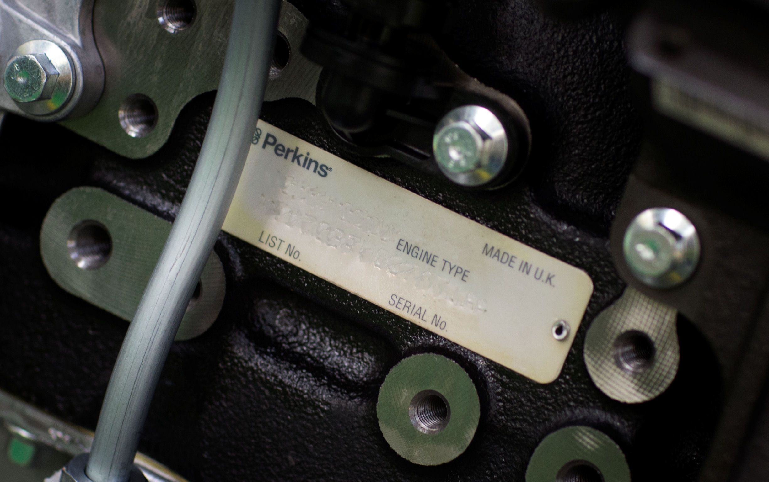Perkins 发动机型号铭牌