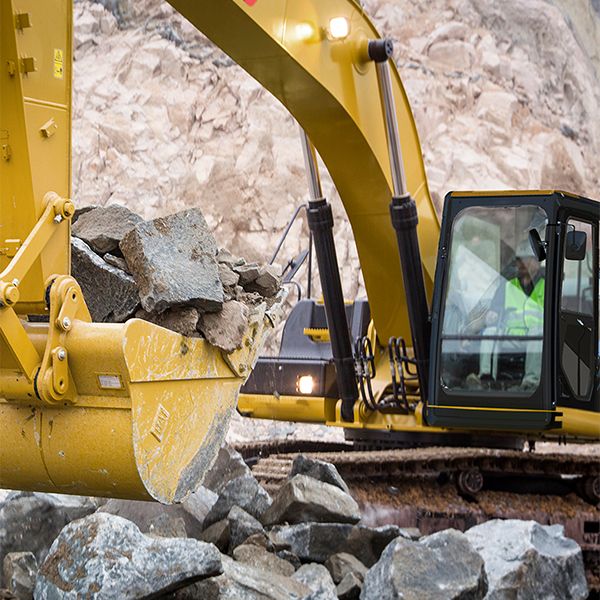 When the going gets tough, a Cat 330D2L keeps going