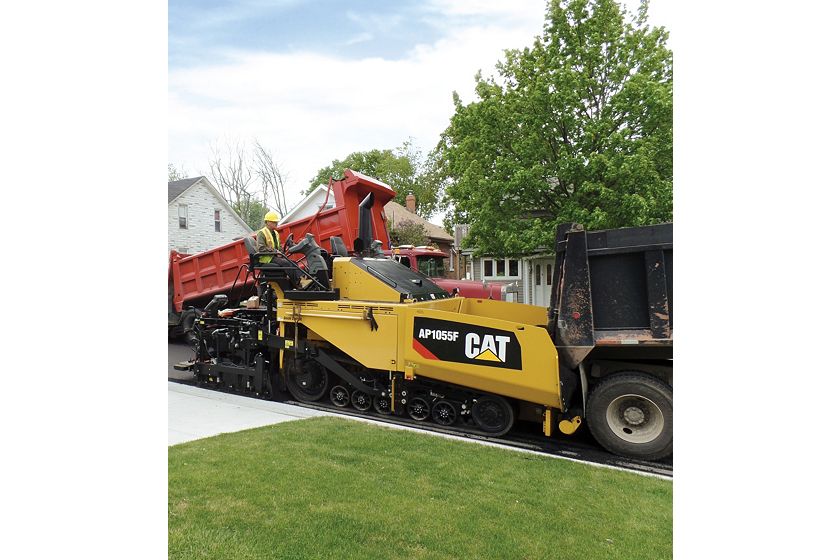 AP1055F Paver